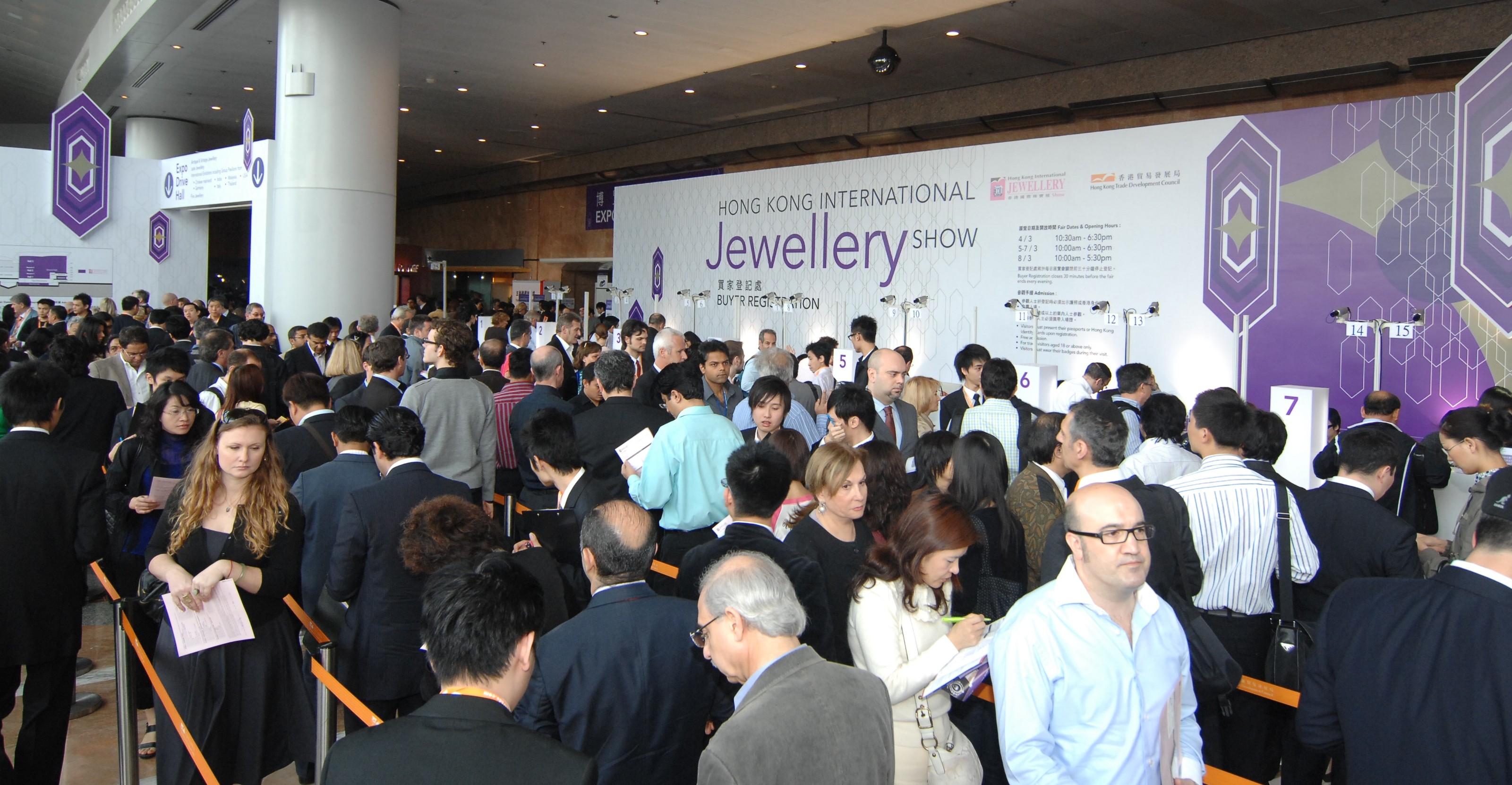 This Years Hong Kong International Jewellery Show Features A Record 2306 Exhibitors From 45 Countries And Regions This Years Hong Kong International Jewellery Show Features A Record 2306 Exhibitors From 45 Countries And Regions