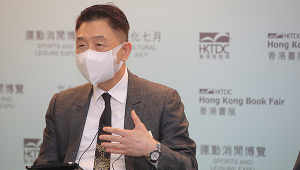 周启良 周启良