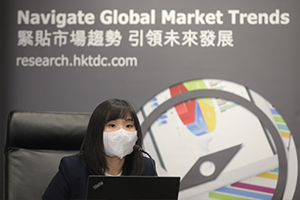 何善敏 何善敏