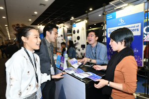 Online channels offer many ways to establish connections Online channels offer many ways to establish connections