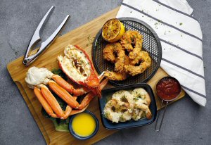 A full seafood platter A full seafood platter