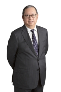 Dr Peter K N Lam