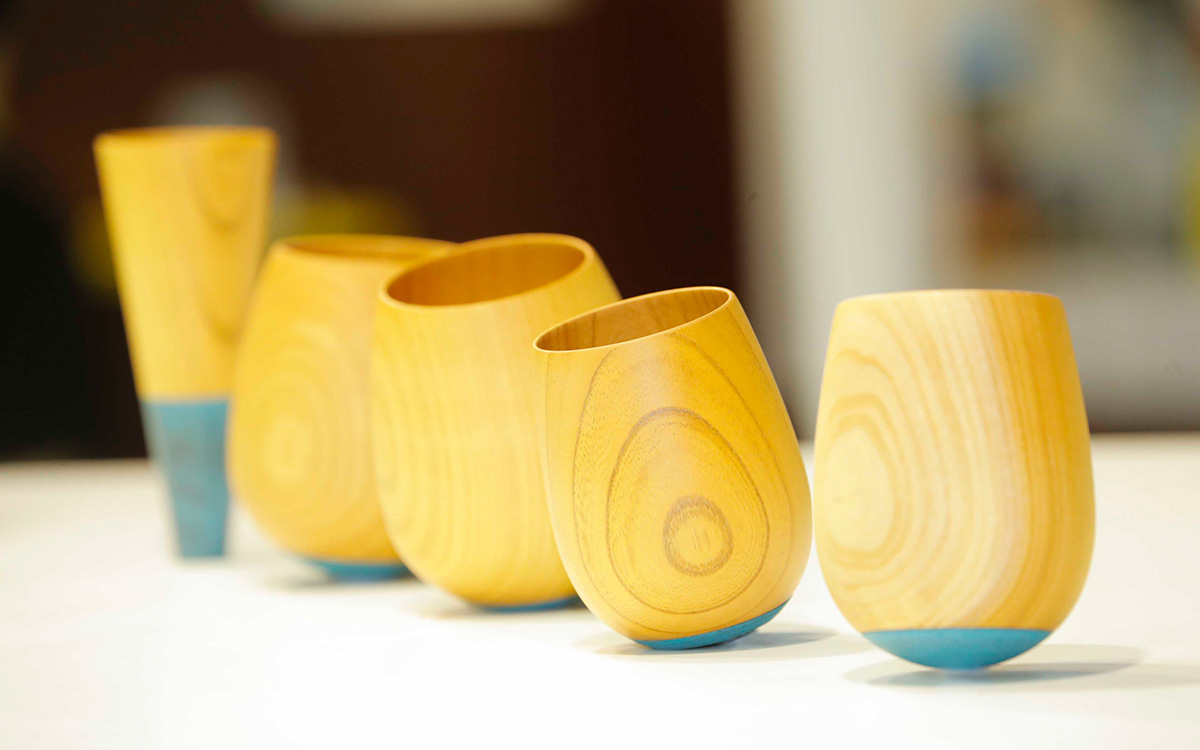 Connecting Global Design Elites